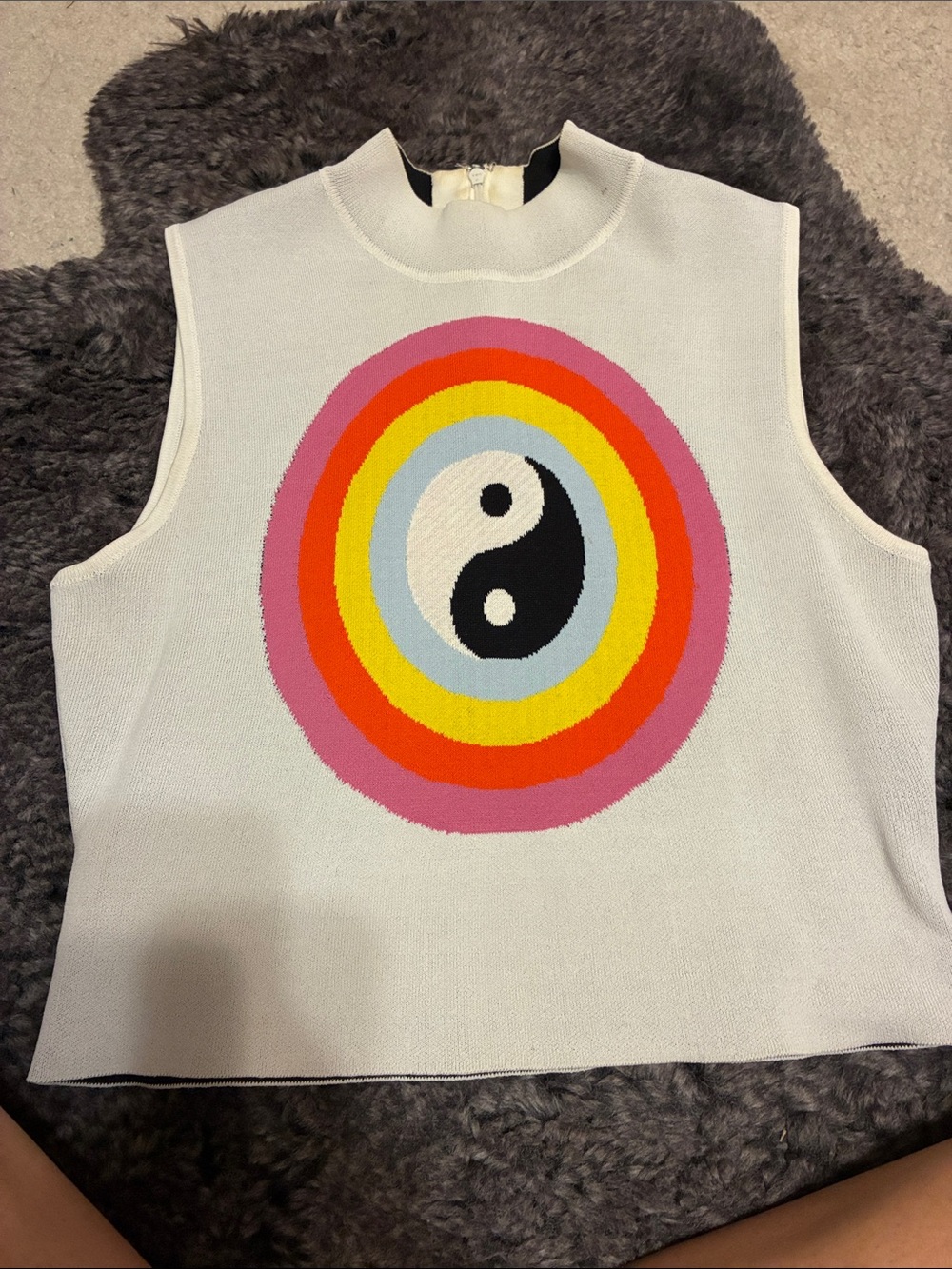Sleeveless White Knit Top with Rainbow Yin Yang Graphic